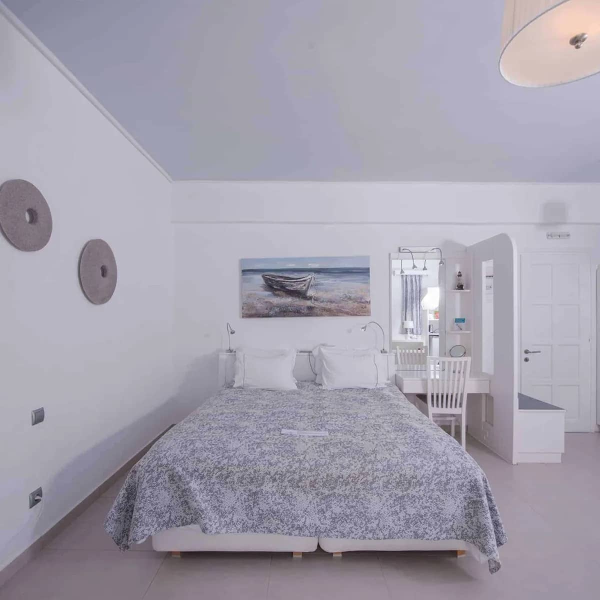 Junior Honeymoon Suite room photo 2