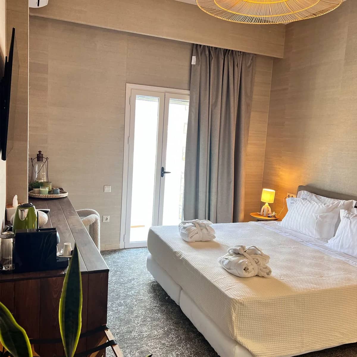 Deluxe with Outdoor Jacuzzi room photo 11