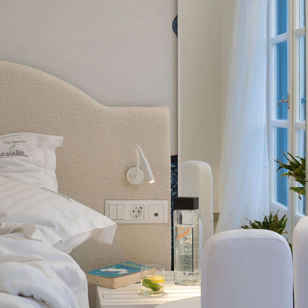 Superior Cycladic room photo 12