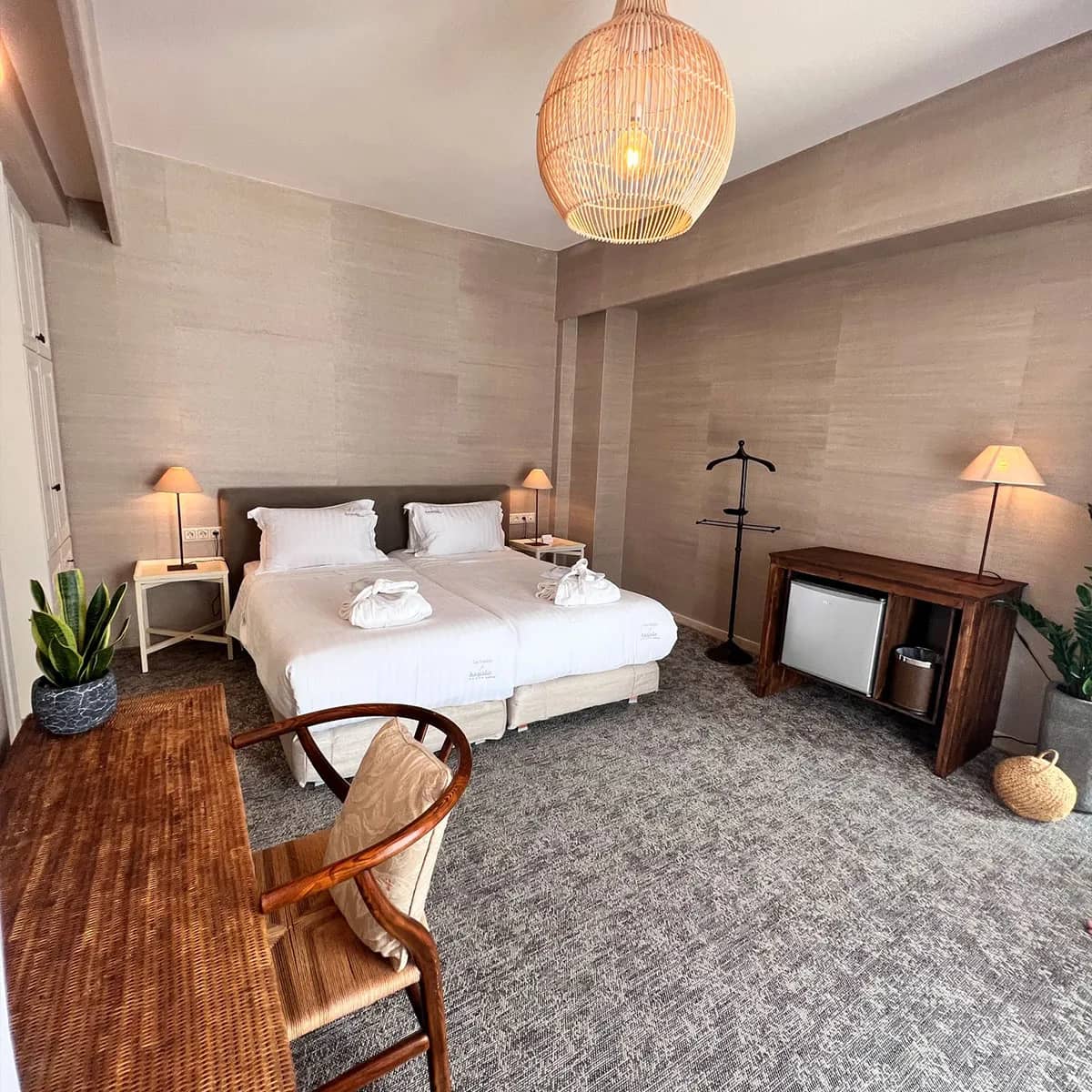 Deluxe with Outdoor Jacuzzi room photo 6