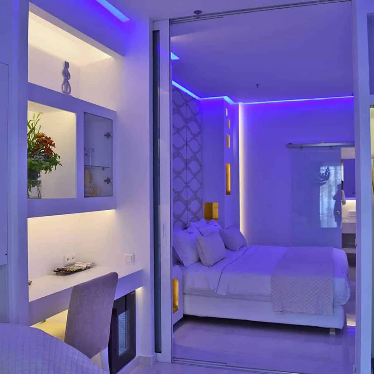 Junior Family Suite with Outdoor Jacuzzi photo 6