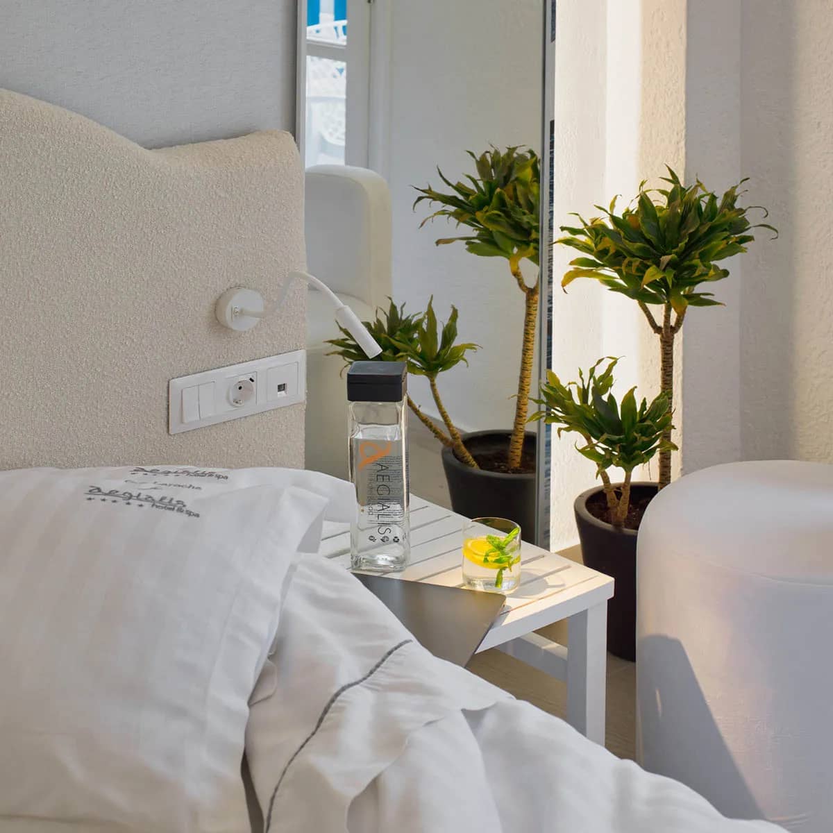 Superior Cycladic room photo 18