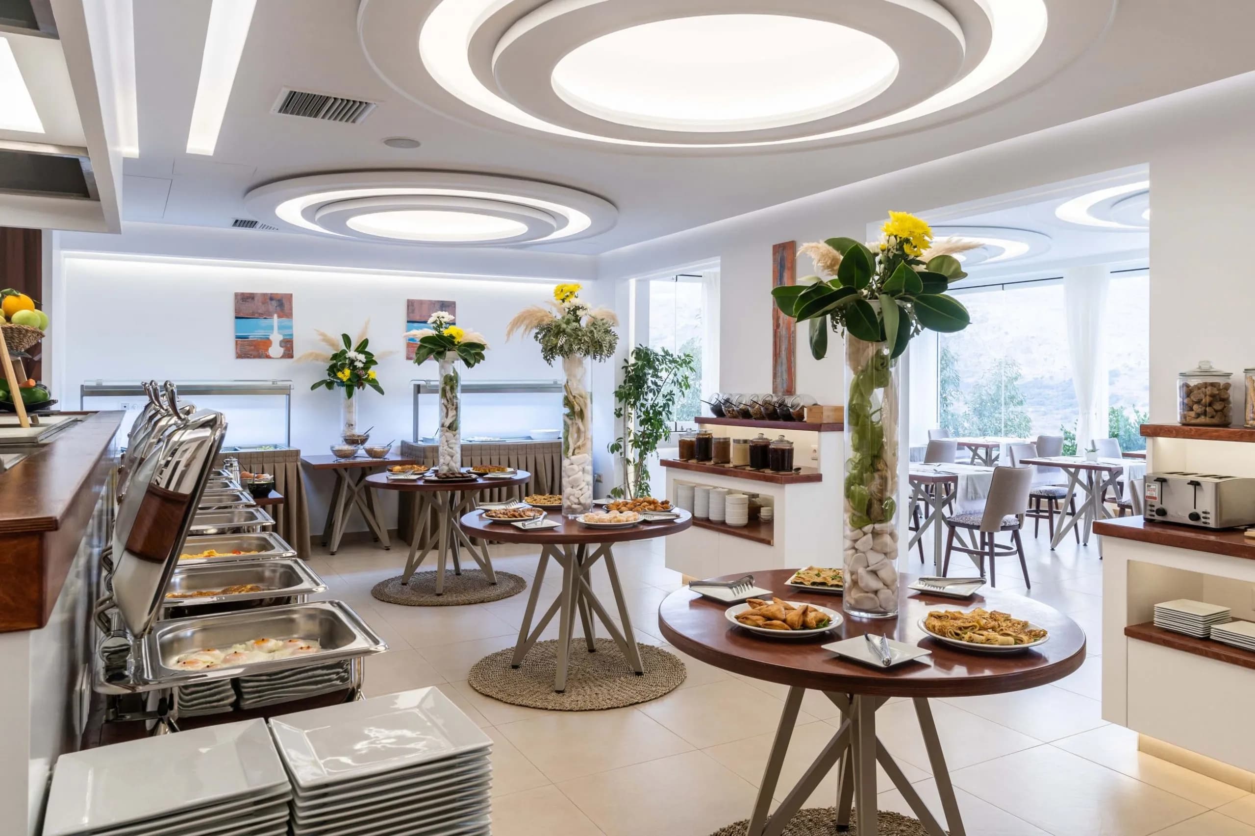 Ambrosia Gallery Restaurant, 2