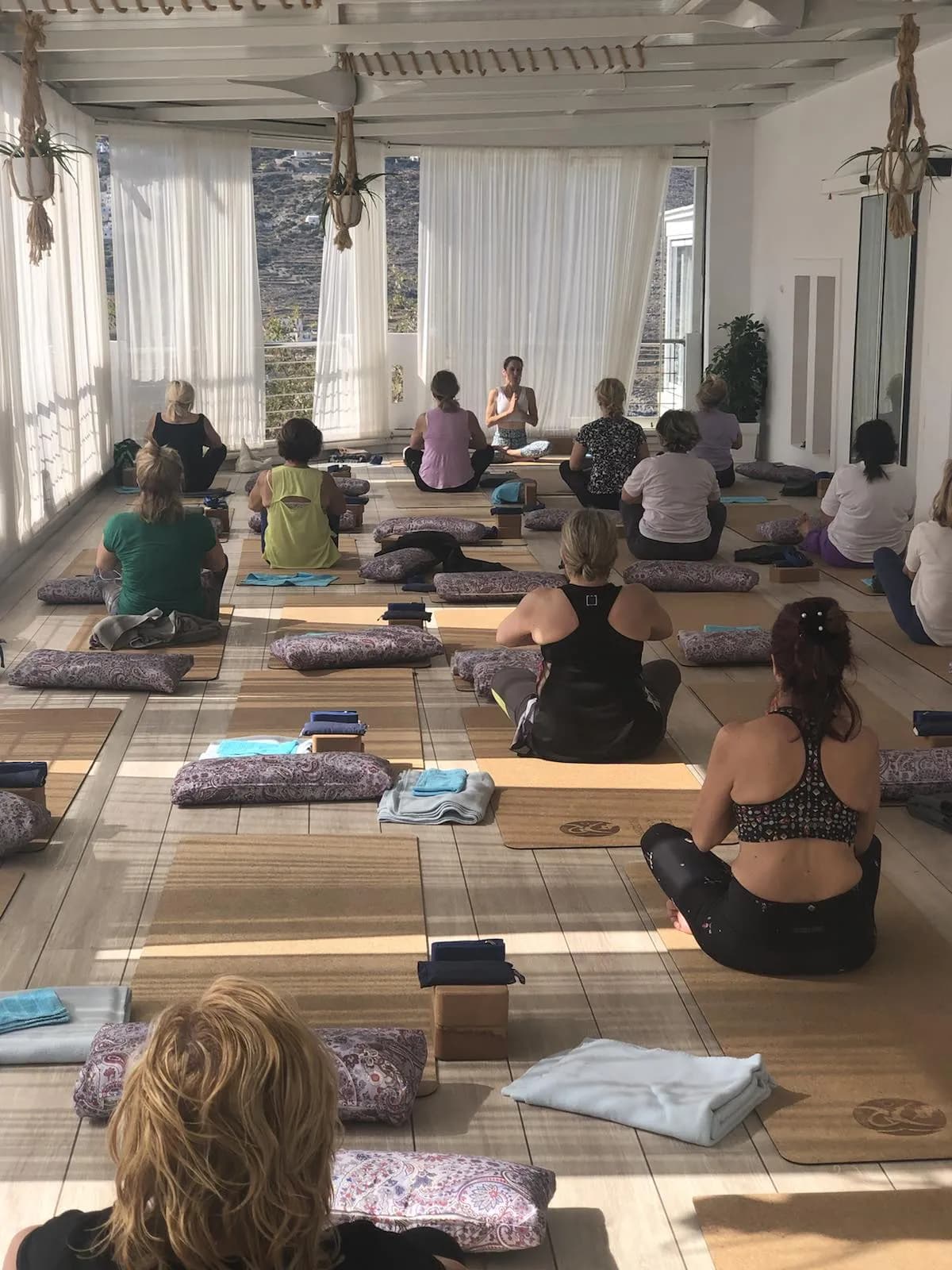 Yoga for guests at Aegialis 6