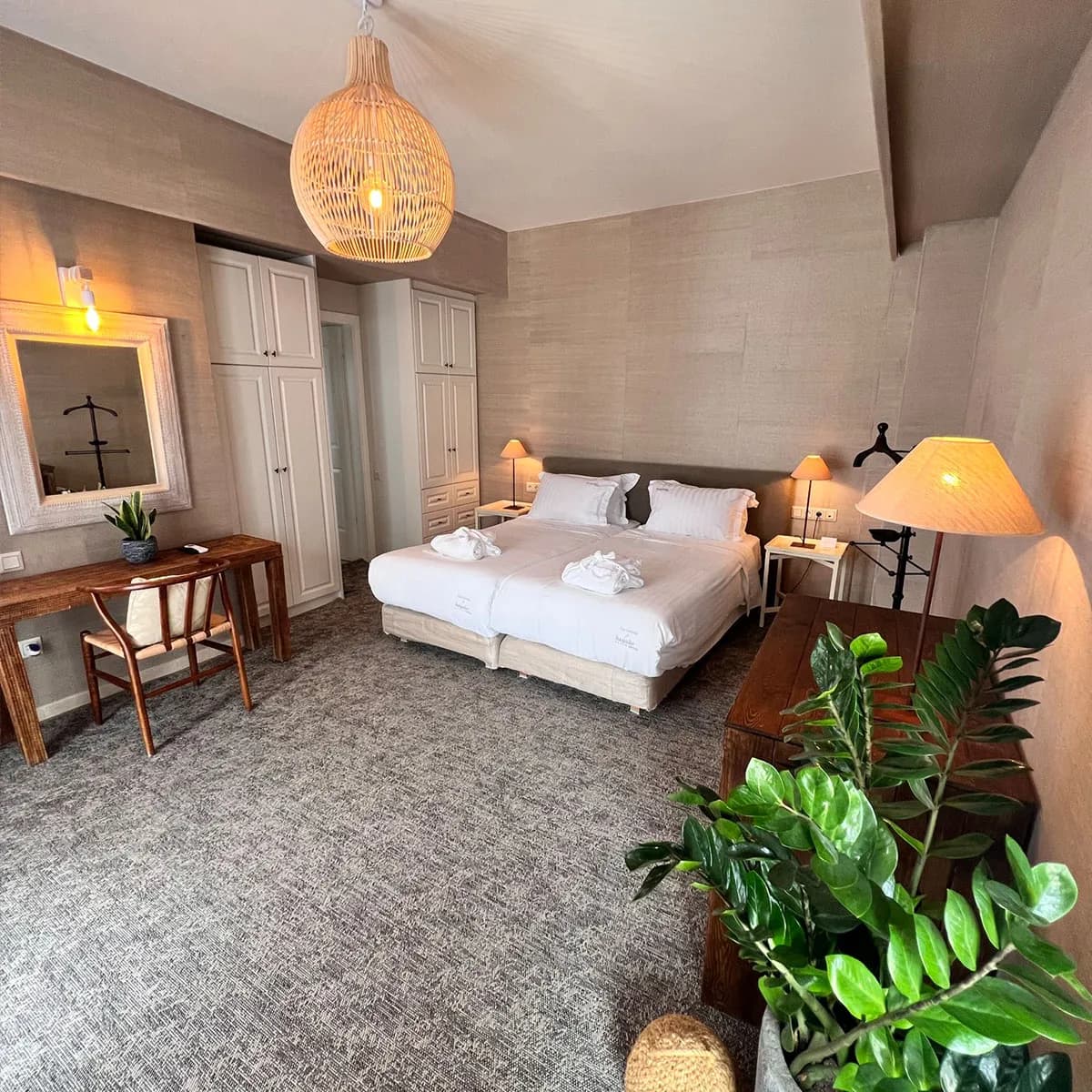 Deluxe Room with Outdoor Jacuzzi room photo