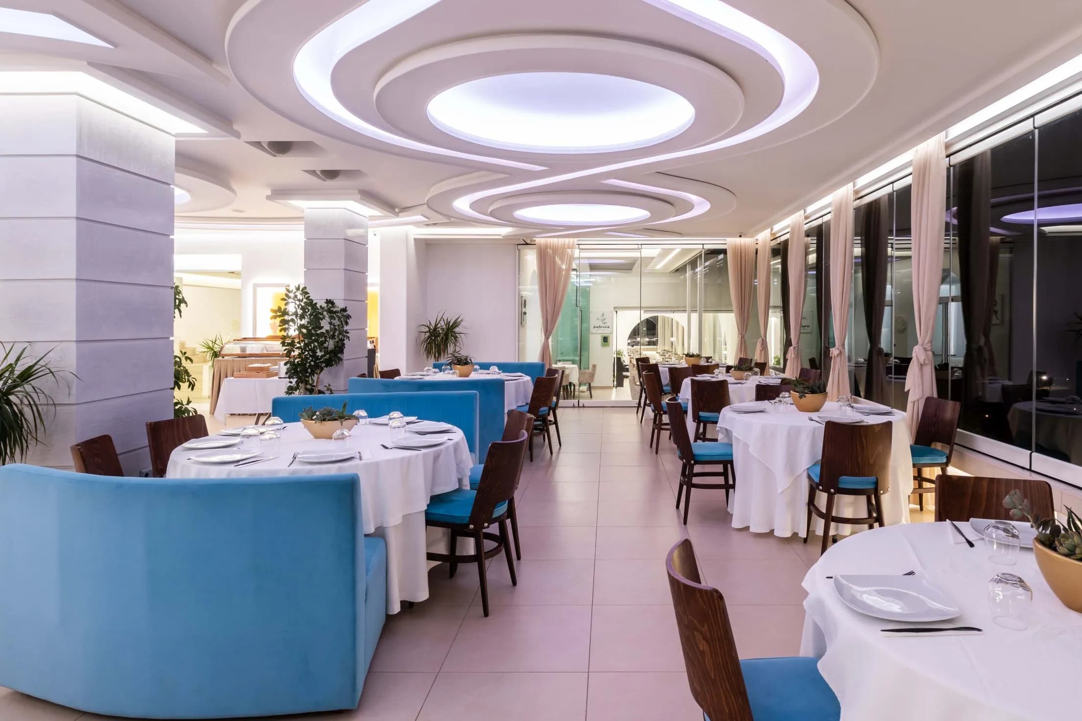 Ambrosia Gallery Restaurant, 4